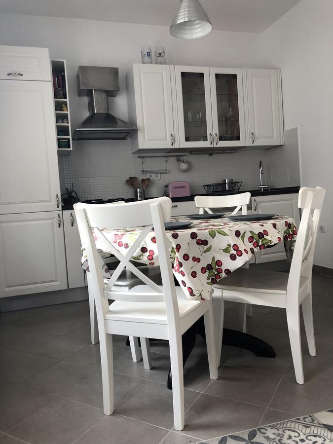 Apartment Tomas Kastela Exterior photo